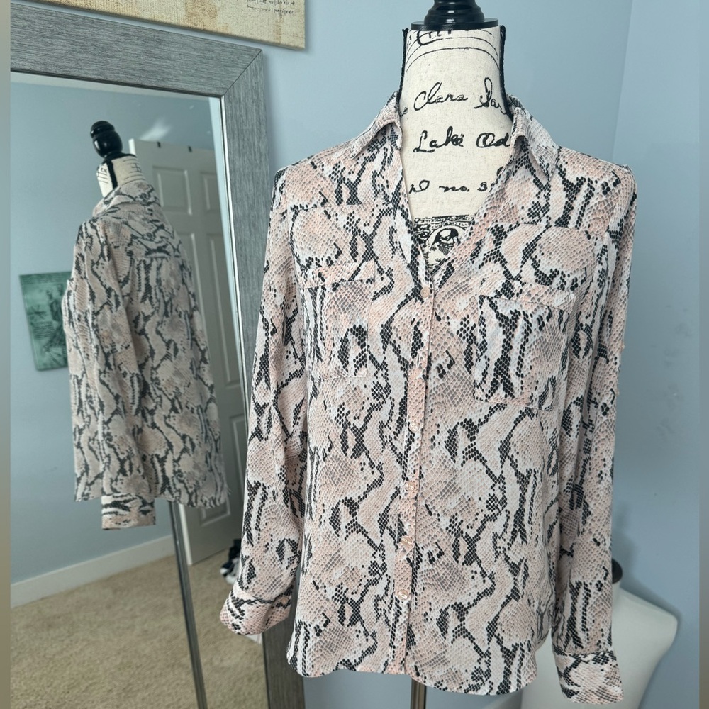 Express Portofino Women’s Work Professional Shirt Blouse Long Sleeve Size XS